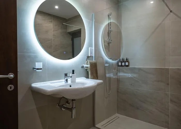 St Julians Luxe Retreat 3bed 2bath San Ġiljan