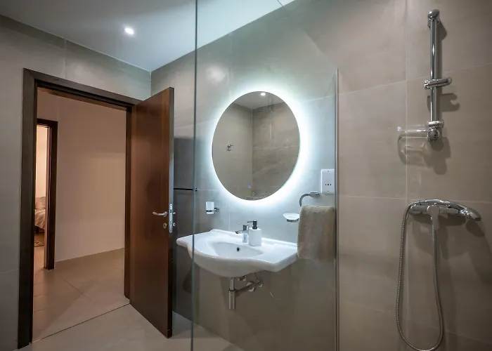 St Julians Luxe Retreat 3bed 2bath * San Ġiljan