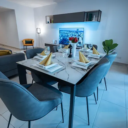 St Julians Luxe Retreat 3bed 2bath * San Ġiljan