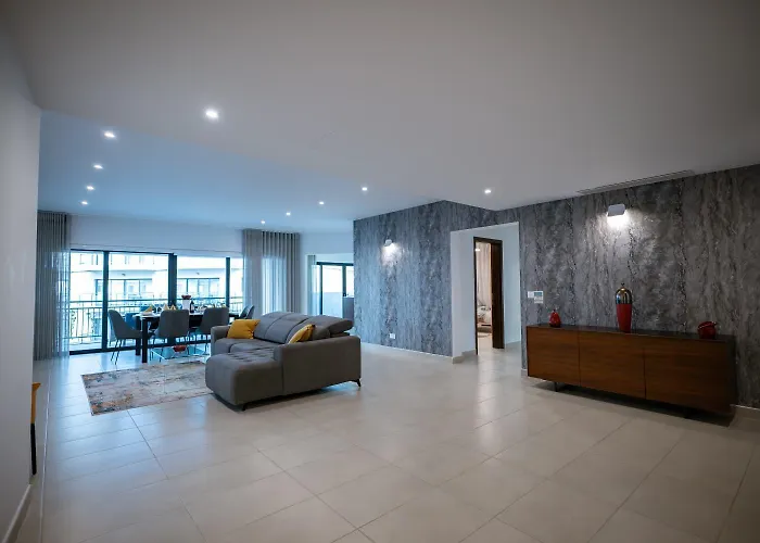 아파트 St Julians Luxe Retreat 3bed 2bath *